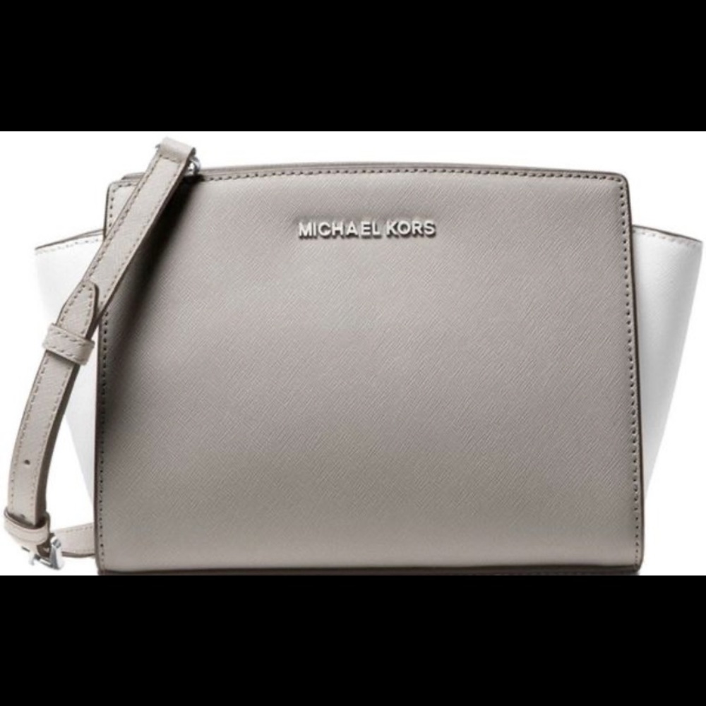 Like New Michael Kors Selma Bag